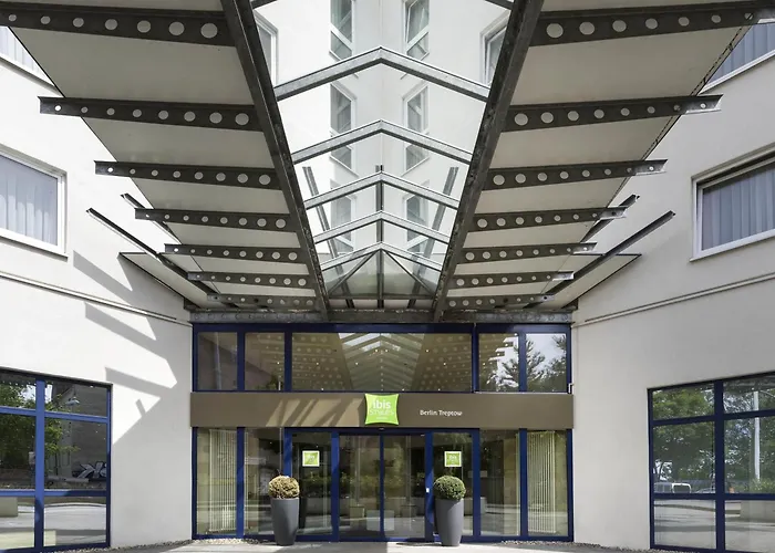 Ibis Styles Berlin Treptow Hotel